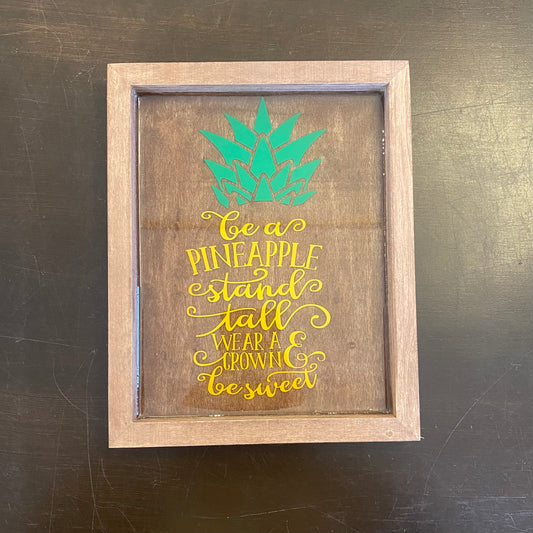 Pineapple Sign